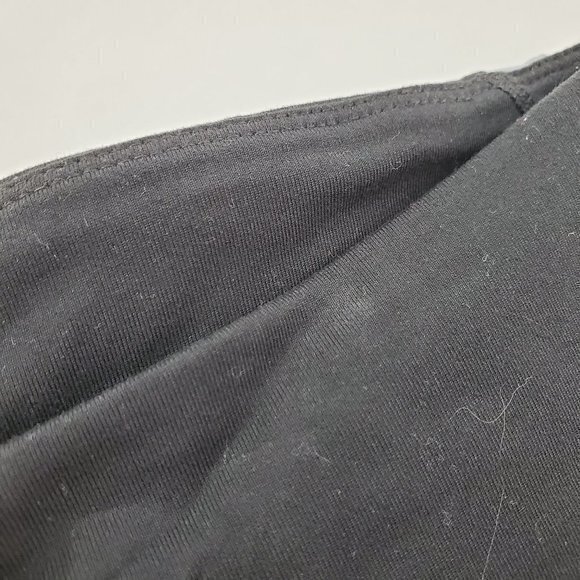 Gap Fit Capris XS Gfast Black Gray white Stripe Le‎ - Picture 4 of 8